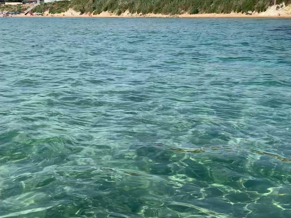 Mare Nostrum B&B Ликата Екстериор снимка